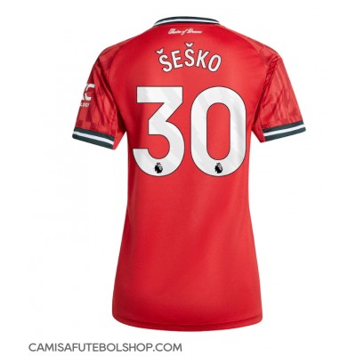 Camisa de time de futebol Manchester United Benjamin Sesko #30 Replicas 1º Equipamento Feminina 2025-26 Manga Curta Camisa de time de futebol Manchester United Benjamin Sesko #30 Replicas 1º Equipamento Feminina 2025-26 Manga Curta